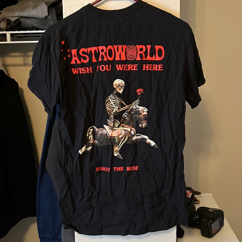 Travis Scott Astroworld season pass shirt